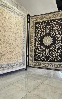 فرش هزار نقش مشهد/۱۵۰۰شانه نخ کد۴۳۳۴