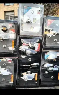 گاوصندوق مشکی ورمز بدنه محکم آلیاژی