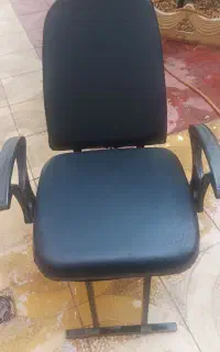 صندلی ارایشگاه