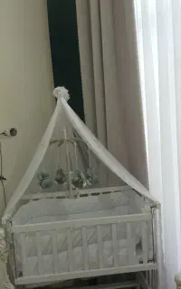 گهواره کودک همراه اویز