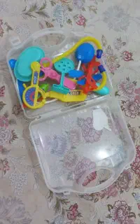 یک سری اسباب بازی