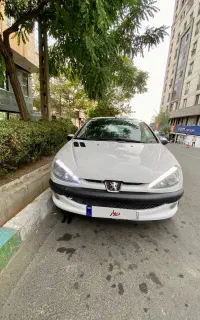 ۲۰۶ sd  وی ۹ آریان اتوماتیک