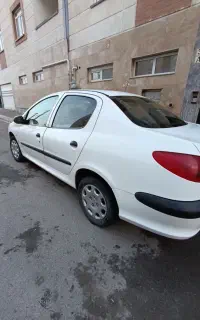 پژو ۲۰۶ اس دی