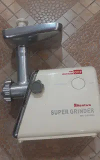 چرخ گوشت نانیوا