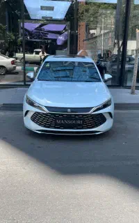 بی وای دی چین ال 2025