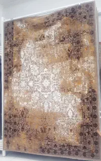 دوعدد فرش ۹ متری درحد نو به فروش میرسد