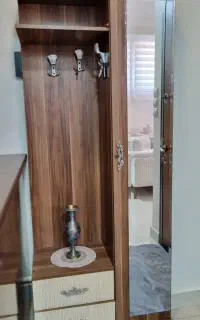جاکفشی آینه‌دار MDF بسیار محکم و جادار