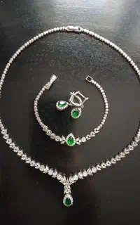با سلام. یک ست نقره