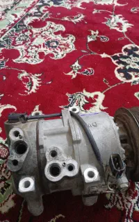 فروش یک عدد کمپرسور کولر خودرو هیوندا توسان