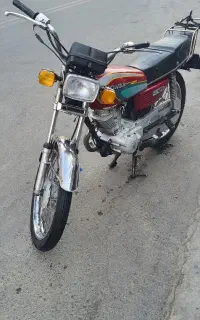 موتورهندا۱۲۵مدل۸۸ فوری فروش