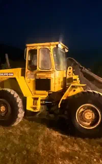 لودر ولوو جفت پمپ  هپکوی تک در. ۴۴۰۰