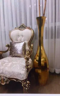 گلدان طلای