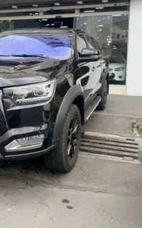 T8 مدل 1402