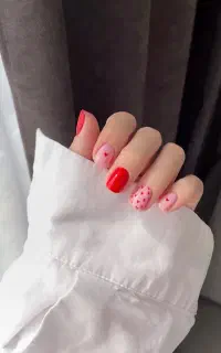 کاشت ژل و ترمیم ناخن شهرری