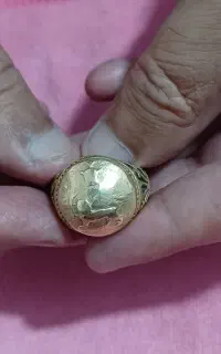 انگشتر قدیمی نشان (برنز)به وزن۱۲گرم۷۰۰سوت