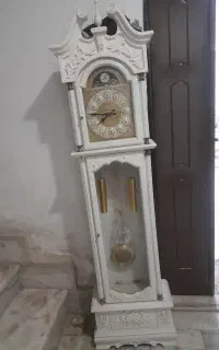 ساعت ایستاده