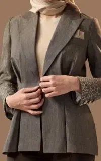 به یک خیاط خانم(دوزنده) ماهر نیازمندیم