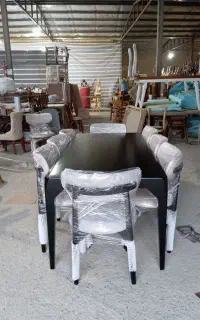 نهارخوری زمردتولیدی انصاری خ پمپ گاز اداره مالیاتی
