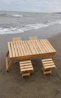 میز مسافرتی تاشو