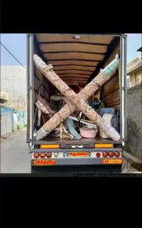 کارگر جای بجایی اثاث منزل و تخلیه و بارگیری