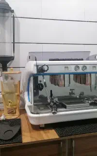 قهوه ساز و وسایل کافه