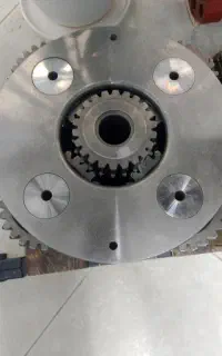 کریر پایین بیل مکانیکی هیوندا hx۳۴۰