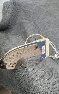 اتو لباس(تخفیف هم دارم)