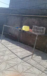 تخت فلزی و چارپایه