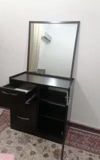 میز آرایشی