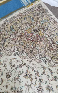 فرش 9 متری یک جفت 6 متری در حد نو جفت پشتی