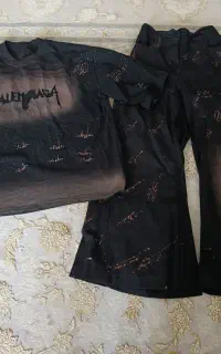 شلوارو تیشرت