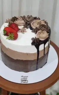 کیک پرمغز و تازه