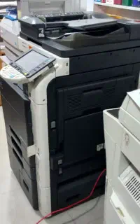 پرینتر رنگی کونیکا
