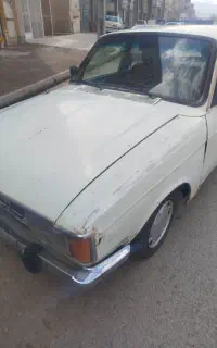 پیکان مدل 82