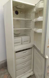 سلام یک عدد یخچال