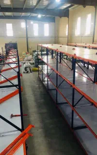 قفس‌/ه فریم فلزدار