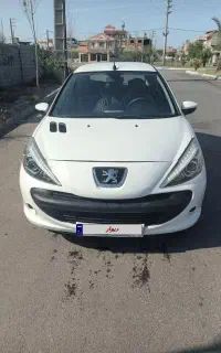 207 اتومات مدل ۹۸ تمام رنگ ولی کف صندق بی رنگ