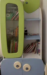 کمد و کتابخانه