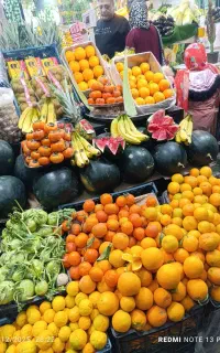 استخدام کارگر میوه فروشی