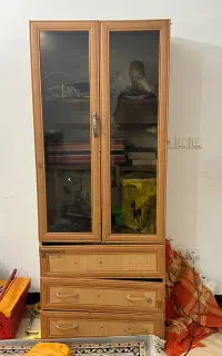 کمد نیاز به تعمیر