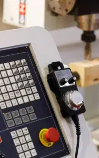 تراشکاری و فرز cnc