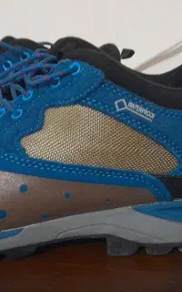 کفش کوهنوردی هومتو