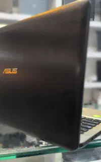 لپ‌تاپ Asus حرفه‌ای و لاکچری