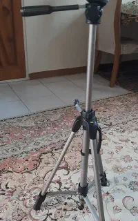سه‌پایه دوربین فیلمبرداری WF