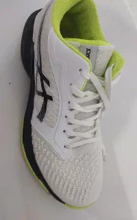 کفش والیبال و هندبال asics