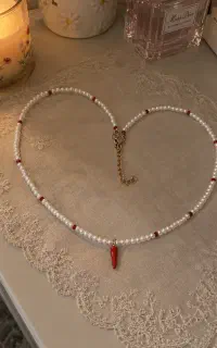 دستبند و گردنبند