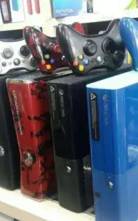 خرید و فروش کنسول Xbox 360