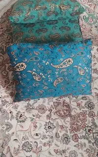 بالشت پر و ابر