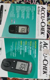 دو دستگاه تست قندخون