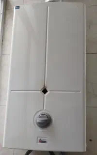 آبگرمکن دیواری بوتان 3115